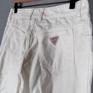 Vintage Guess Jeans Womens 32 White Light Wash High Rise Mom Jeans USA Y2K Basic
